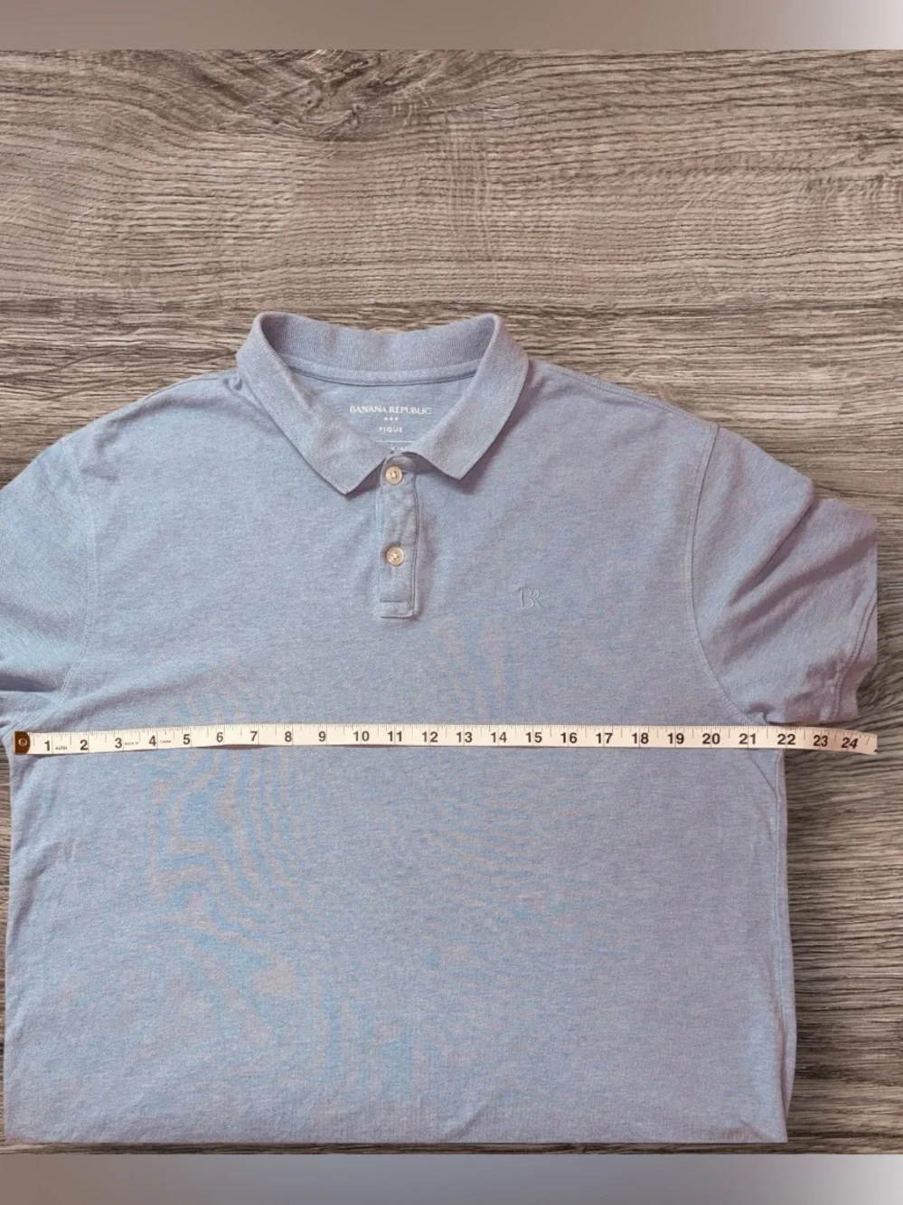 Banana Republic Sky Blue Polo Shirt - Short Sleeve. Size Large